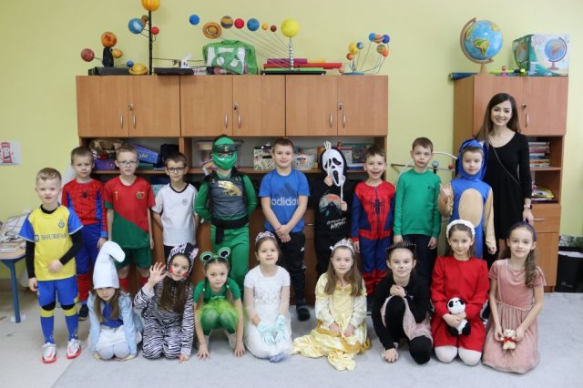 b_1024_768_0_00_images_2023_2024_WYDARZENIA_Choinka_418275977_840200834574533_2985722390539861059_n